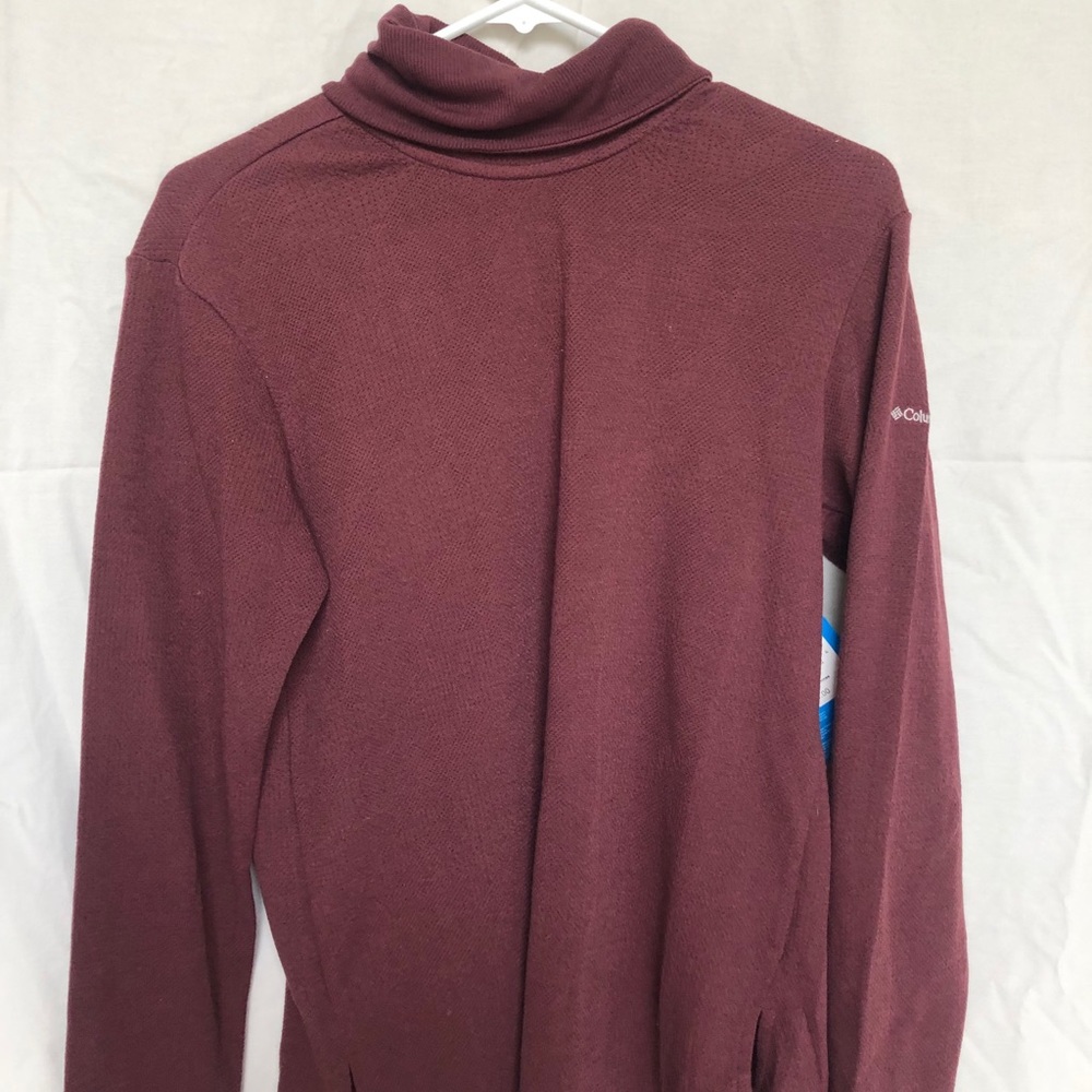 Brand new Columbia long sleeve